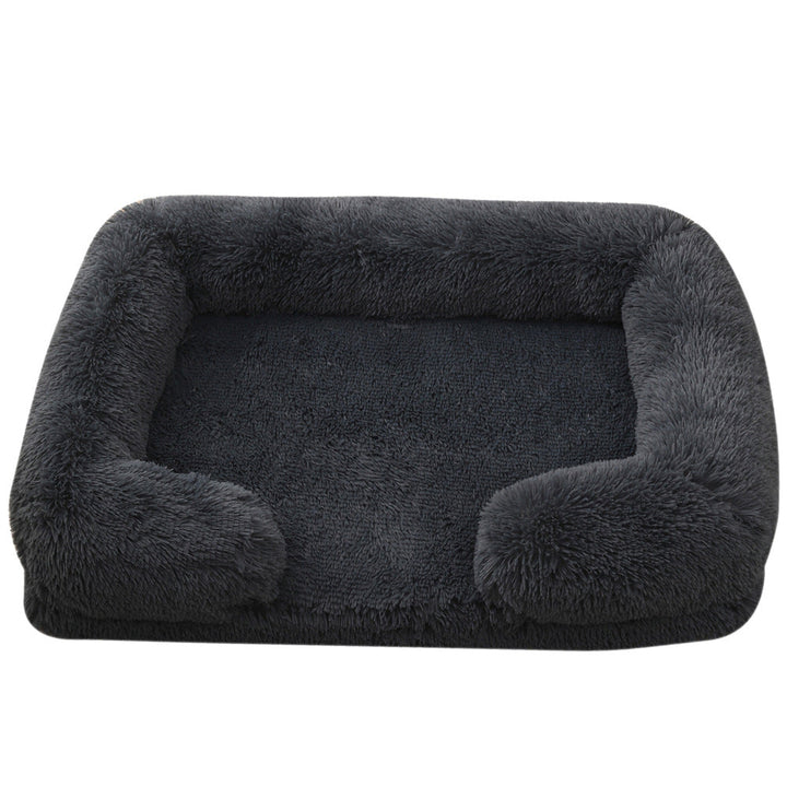 The Ultimate Comfort for Your Furry Friend: Plush Round Pet Bed