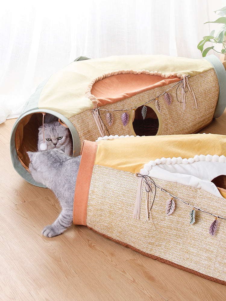 Red Net Litter Roll Toy With Drilling Hole For Pets